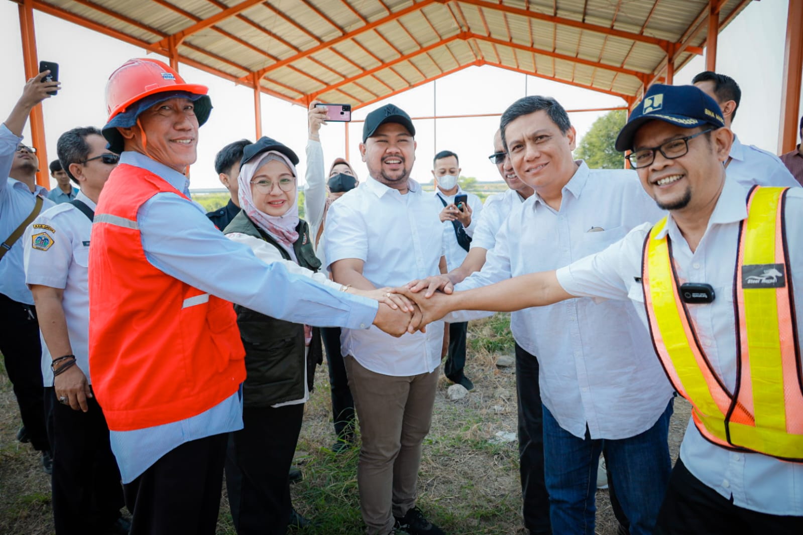 Gus Yani Tinjau Pembangunan TPST Belahanrejo Yang Sebentar Lagi Rampung